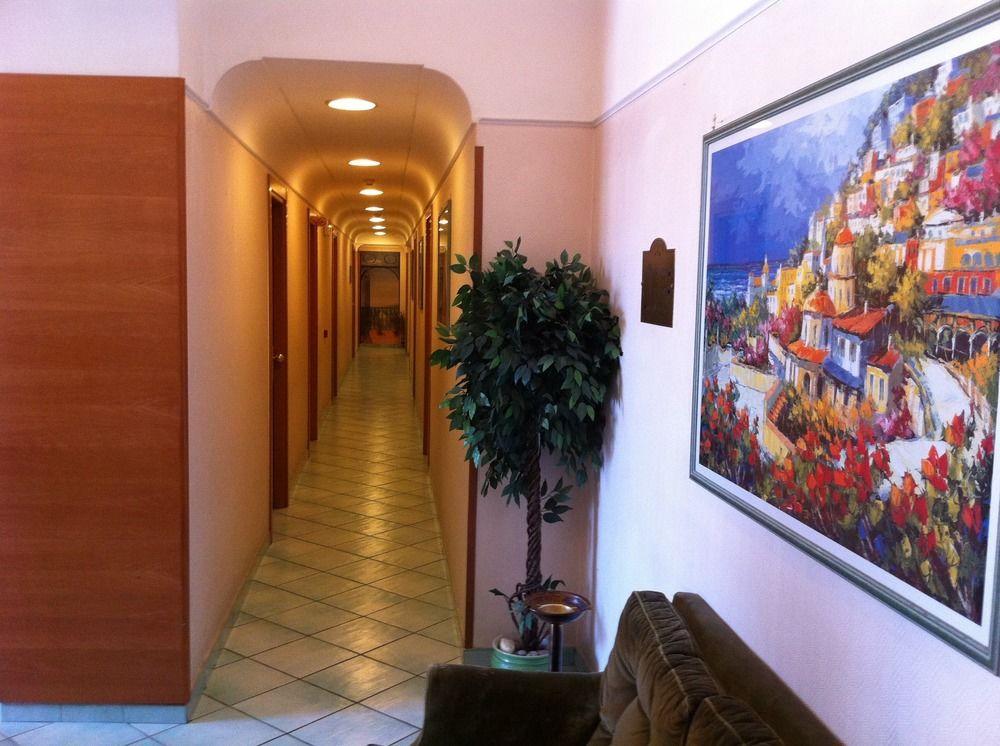 Hotel Potenza Nápoles Exterior foto